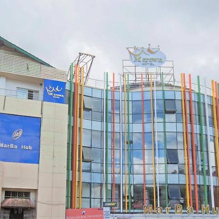 M Crown Hotel Shillong Bagian luar foto